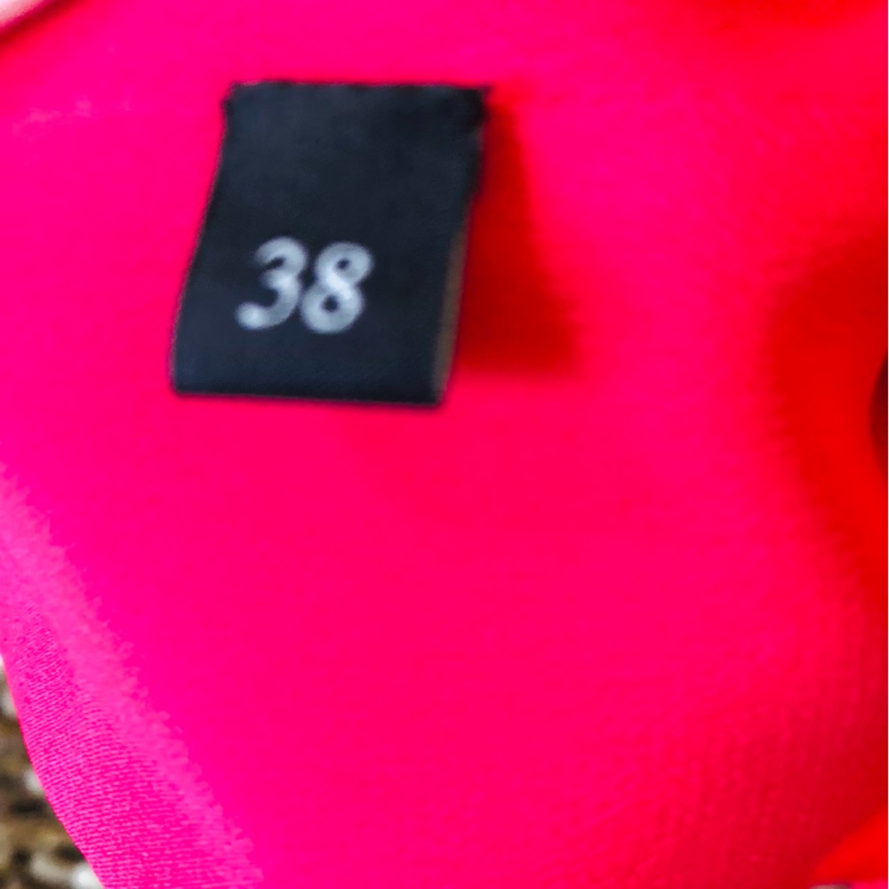 Gucci Hot Pink Lace Button- Front Dress. Size 38 - Picture 8 of 16